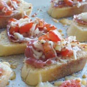 bruschetta with cheese baked