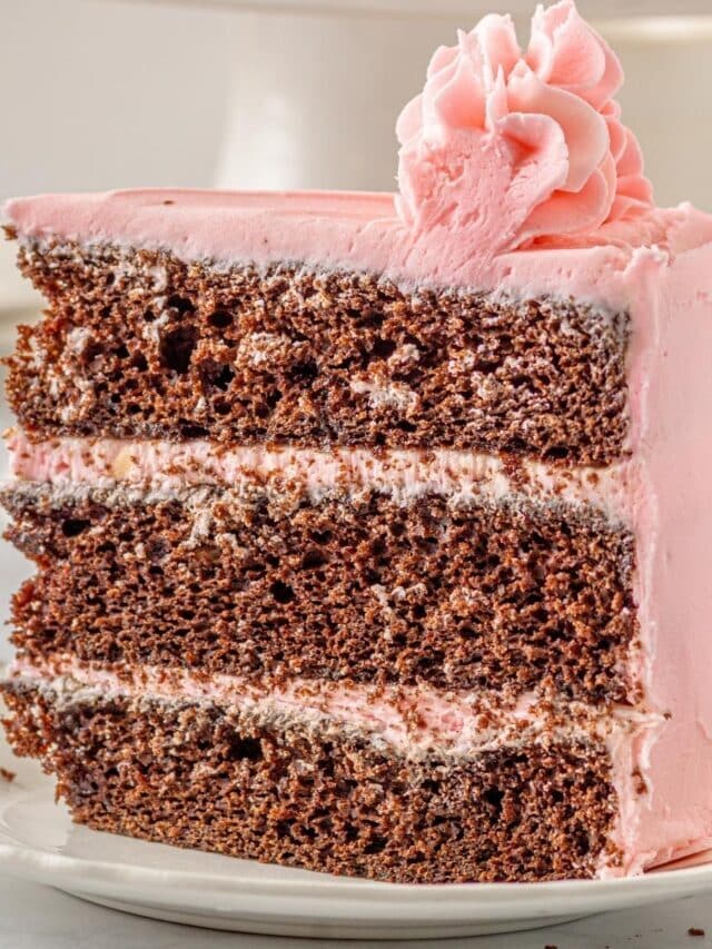 Mother’s Day Desserts Kahlua Chocolate Strawberry Cake Recipe